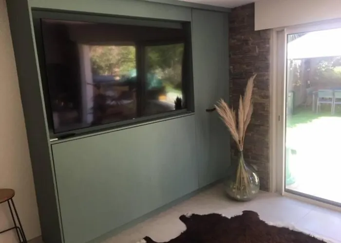 Climatisee Calme Avec Bassin Prive Et Grande Piscine Partagee A St Aygulf * Fréjus